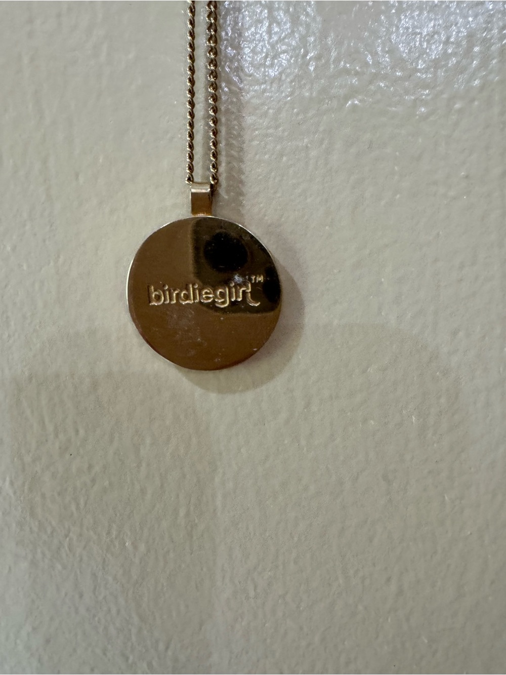 Birdiegirl Gold-Tone Pendant Necklace  ball marker with Pink Golf Cart. - Picture 6 of 6
